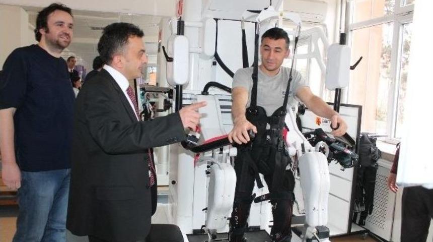 (&ouml;zel Haber) Fel&ccedil;li Hastalara &lsquo;robot&rsquo; Tedavisi M&uuml;jdesi