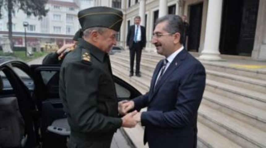 Korgeneral Alataş&rsquo;tan Vali Zahteroğullarına Ziyaret