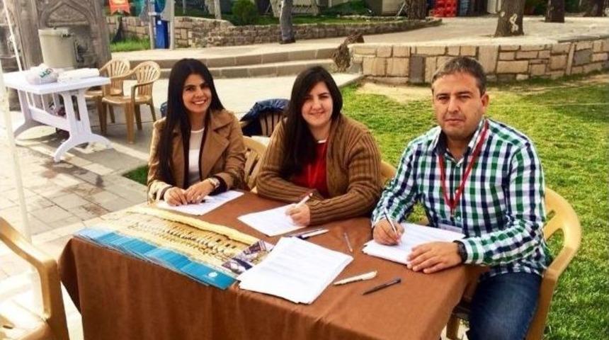 Uşak Belediyesi Beklentileri Anket İle &Ouml;l&ccedil;&uuml;yor