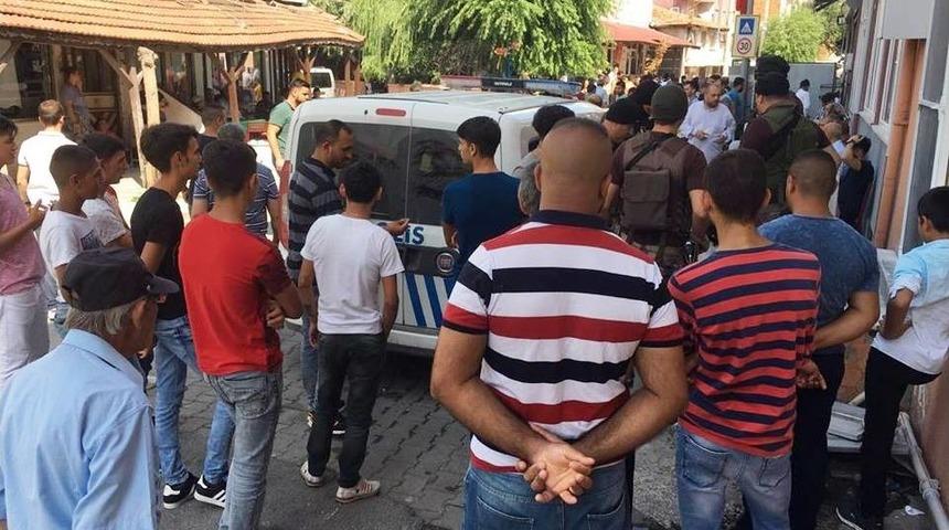 Edirne&rsquo;de İki Mahallenin Kavgasını Vali Tatlıya Bağladı