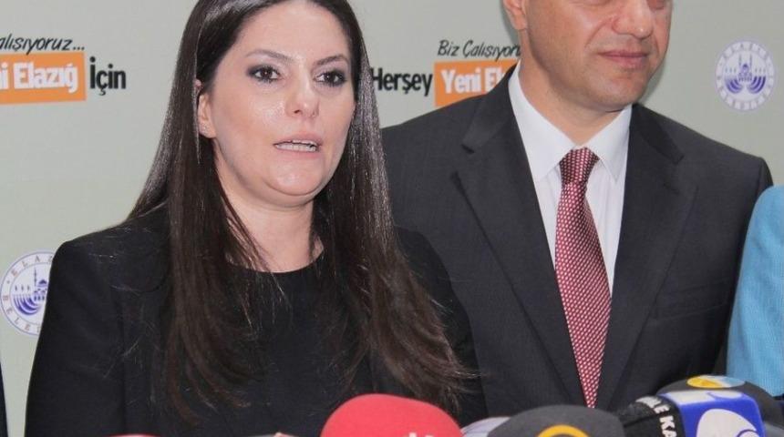 Bakan Sarıeroğlu&rsquo;ndan Taşeron İş&ccedil;ileri İlgilendiren A&ccedil;ıklama