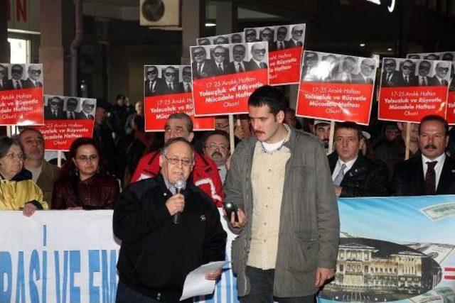 Balıkesir'de Meşaleli Ve Düdüklü '17 Aralık' Protestosu