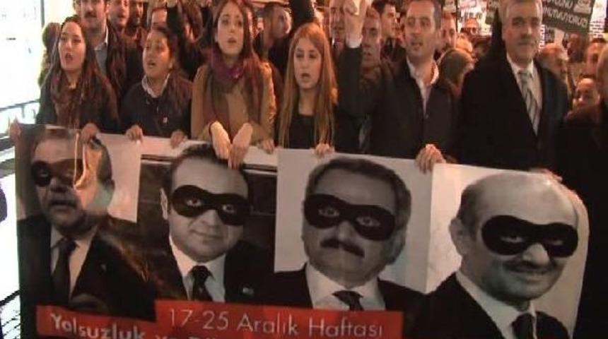 Chp İstanbul İl Gen&ccedil;lik Kolları'ndan 17 Aralık Eylemi
