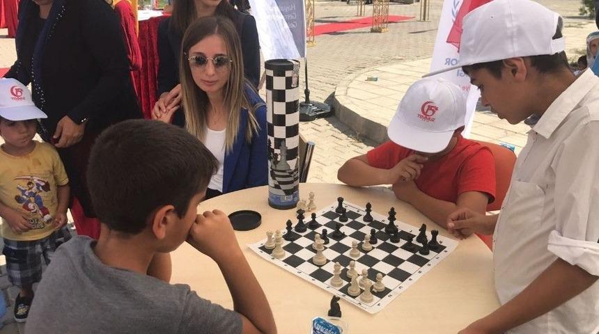 Batman&rsquo;da Mobil Gen&ccedil;lik Merkezi A&ccedil;ıldı