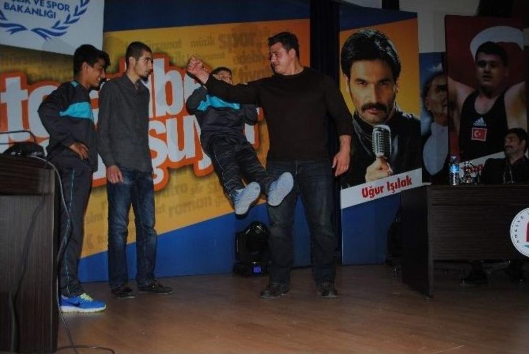 Rıza Kayaalp: "yaşım Kadar Madalyam Var"