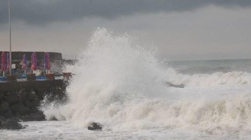 Ak&ccedil;akoca&rsquo;fırtına
