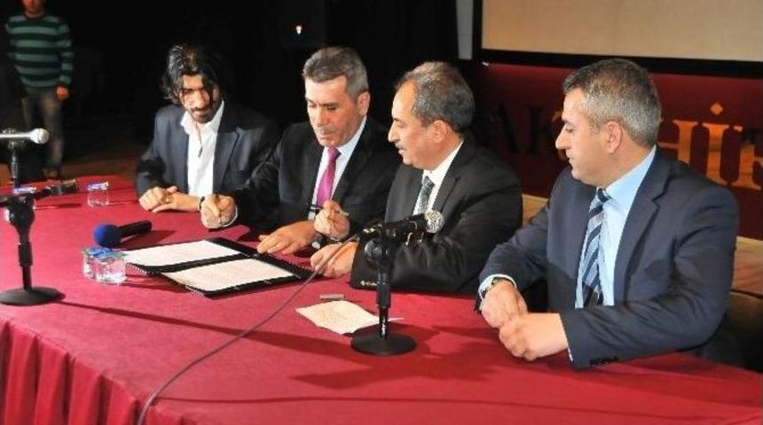 Akşehir Bir Milyon Kitaba Koşuyor