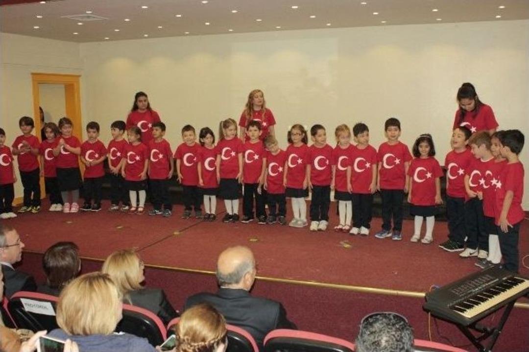 Gaziantep Kolej Vakfı&rsquo;nı Cumhuriyet Coşkusu Sardı