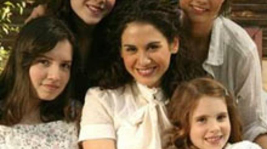 K&uuml;&ccedil;&uuml;k Kadınlar'da Şok Final