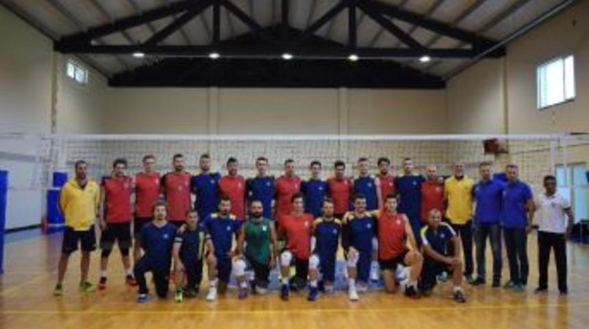 D&uuml;zce Belediyespor, Fenerbah&ccedil;e İle Hazırlık Ma&ccedil;ı Yaptı