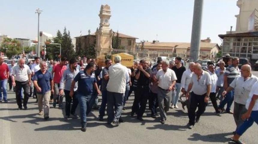 Cenazesi Karışan Halil Asal Toprağa Verildi