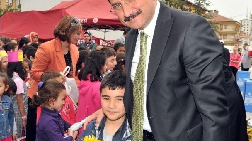 Ke&ccedil;i&ouml;ren&rsquo;in &Ccedil;evre &Ccedil;i&ccedil;ekleri T&uuml;rkiye&rsquo;ye Yayılıyor