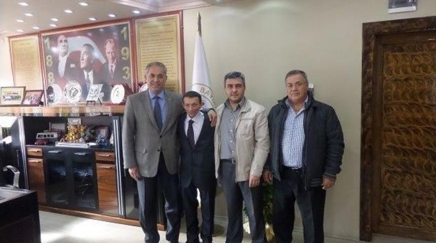 Bayırk&ouml;y Belediyesi&rsquo;nden Emektar &Ccedil;alışana &Ouml;d&uuml;l