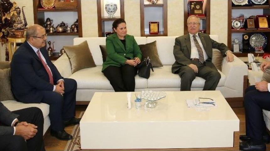 Vakıfbank Yönetim Kurulu Başkanı Alptekin’den Başkan Sekmen’e Ziyaret