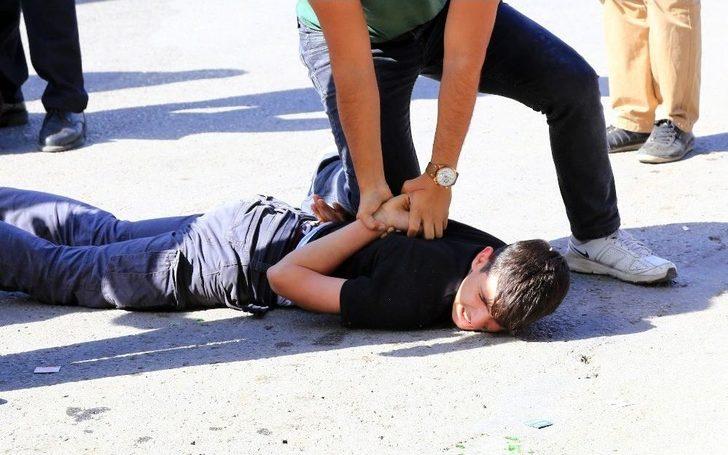 Gülmen Ve Özakça Davası Öncesi Müdahale: 24 Gözaltı G5