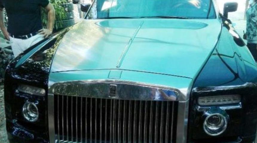 Mardan'ın Borcu I&ccedil;in Rolls-Royce'a El Konuldu