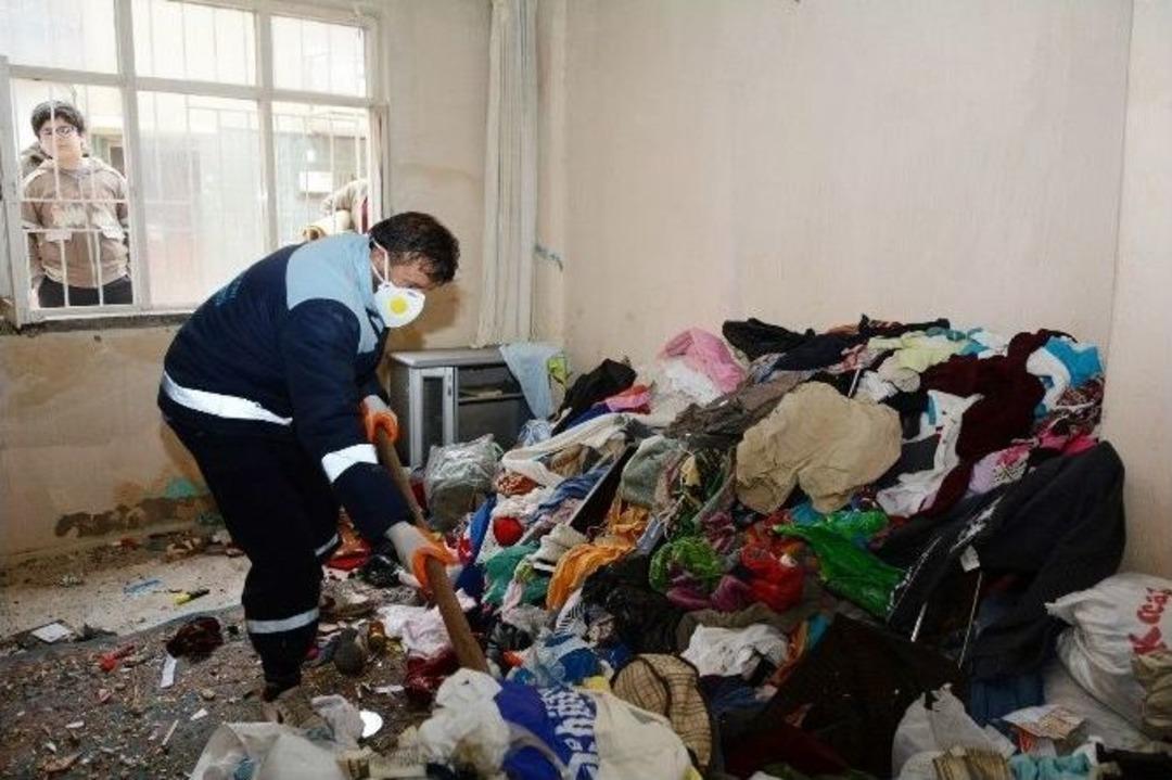 6 Kişilik Ailenin Evinden 6 Trakt&ouml;r &Ccedil;&ouml;p &Ccedil;ıktı