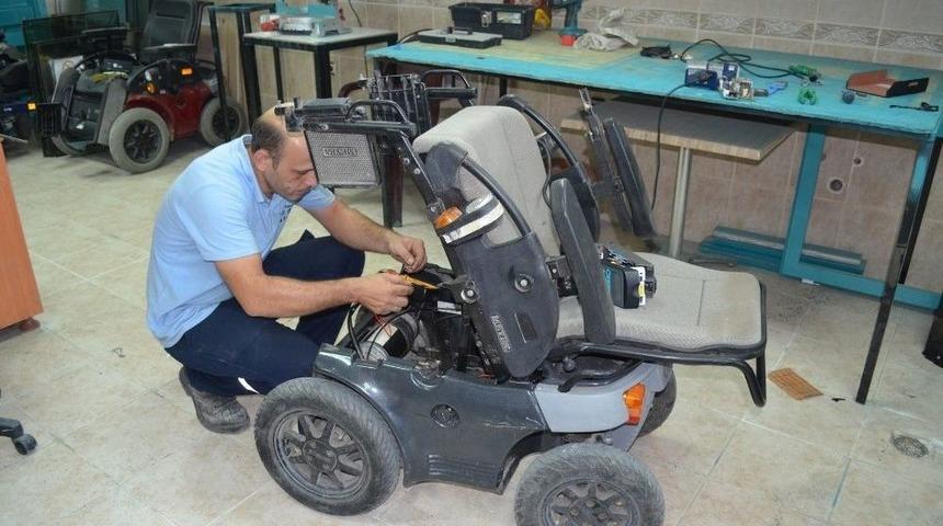 Turgutlu Belediyesi’nden Engelli Araçlarına Ücretsiz Tamir