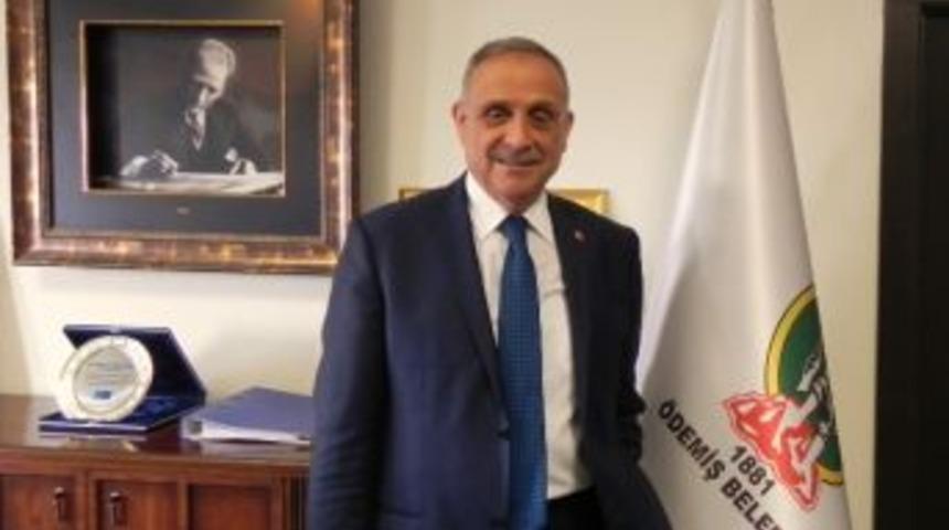 A. Mahmut Badem&rsquo;den Cumhuriyet Bayramı Mesajı