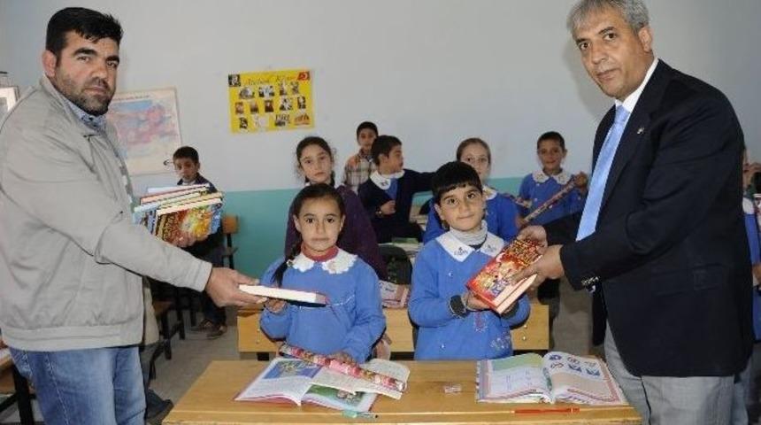 Yeni Ahlat Gazetesi&rsquo;nden Eğitime Destek