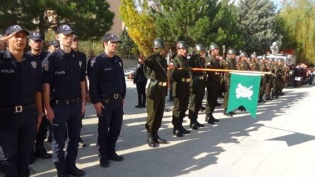 Hakkari’de 29 Ekim Cumhuriyet Bayramı Etkinlikleri