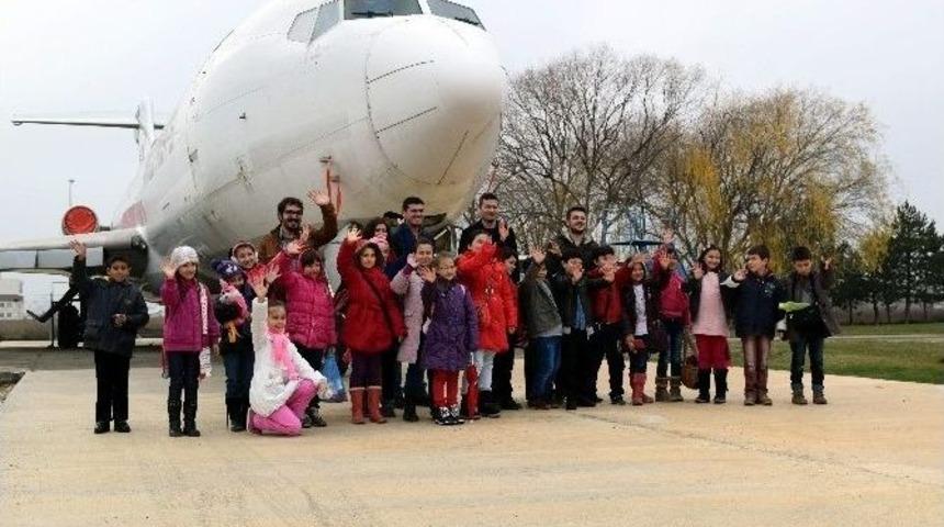 Miniklere Havacılık Eğitimi