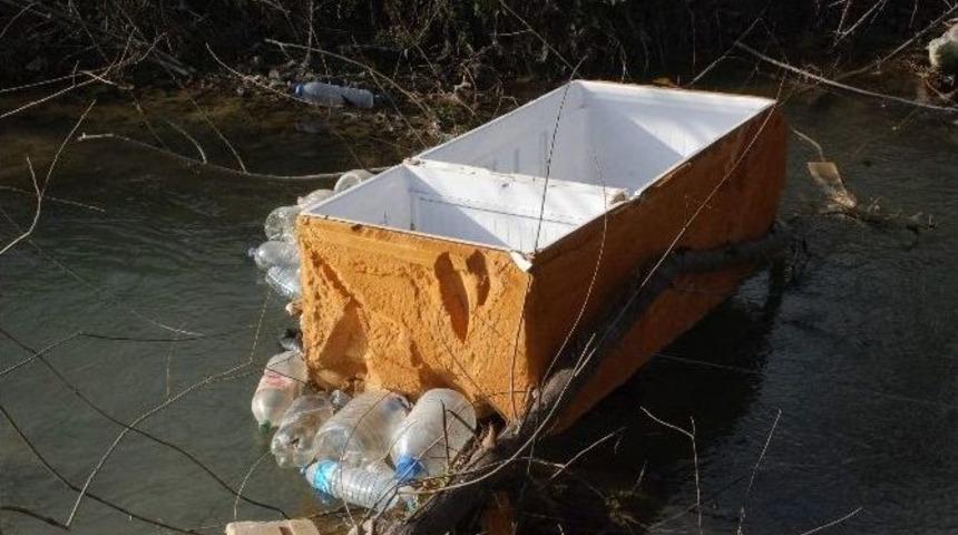 Dereye Buzdolabı Attılar