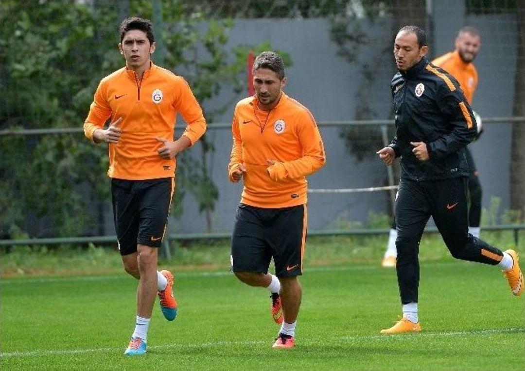 Sabri Sarıoğlu A Takımla Antrenmana &Ccedil;ıktı