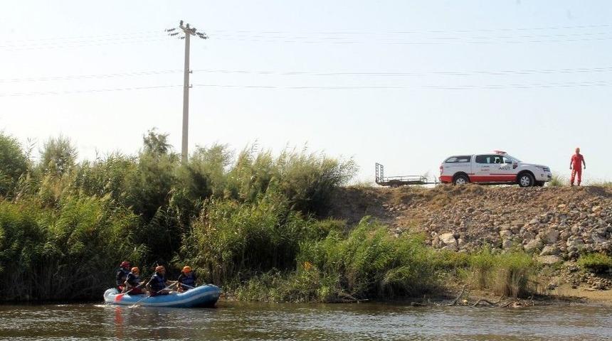 Aydın’da Kayıp Kadını Sulama Kanalında Arama Çalışmaları Sürüyor