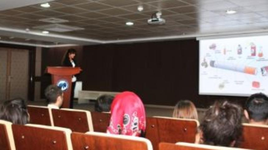 Km&uuml;&rsquo;de Uyuşturucu Ve Bağımlılık Konferansı