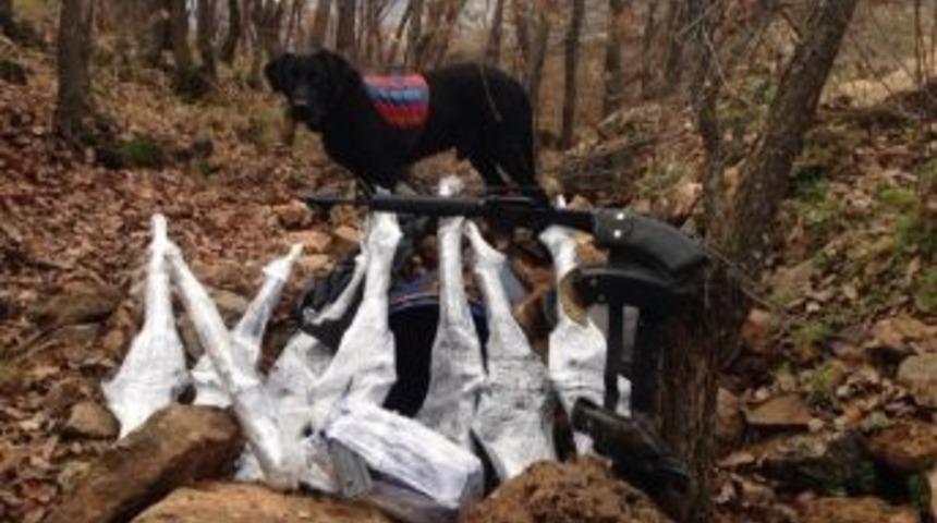 Bomba İmalathanesine Baskın