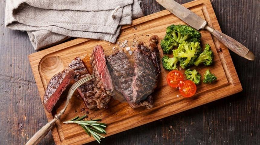 Yemeğinizi Nasıl &Uuml;nl&uuml; Bir Şef Gibi Sunarsınız?