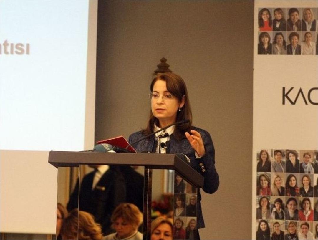 Bakan İslam: &ldquo;kadının &Ccedil;alışma Hayatına Tam Olarak Adapte Olması İ&ccedil;in &Ccedil;alışmalarımız Var&rdquo;