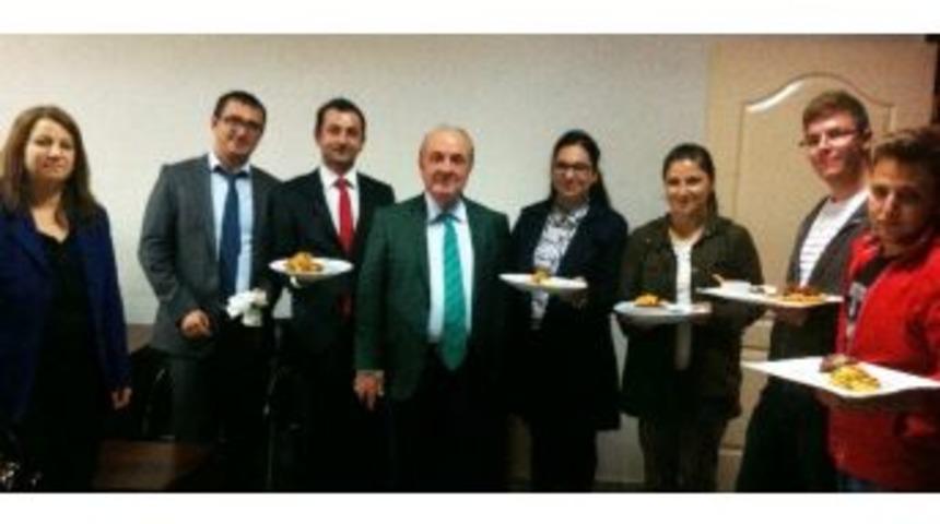 Ga&uuml;n Rekt&ouml;r&uuml; Prof. Dr. Coşkun&rsquo;dan &Ouml;ğrencilere Tam Not