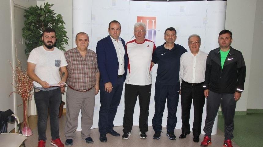 Yeni Teknik Direkt&ouml;r İsmail Ertekin Ve Ekibi, Sağlık Kontrol&uuml;nden Ge&ccedil;ti