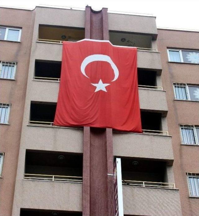 Eskişehir Türk Bayraklarıyla Donatıldı