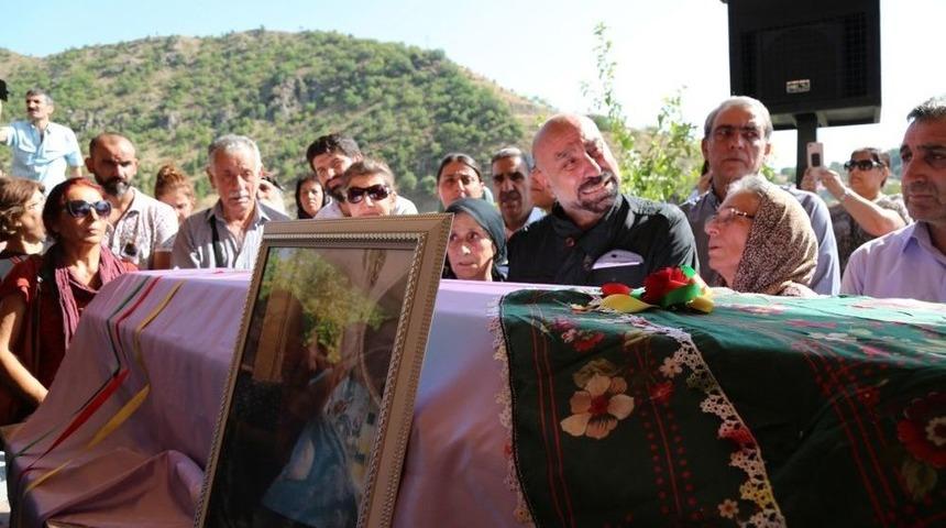 Hdp’li Tuğluk’un Annesinin Cenazesi Tunceli’de Toprağa Verildi