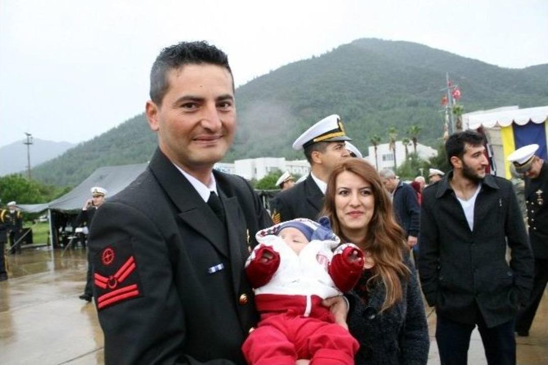 Bebeğini İlk Kez G&ouml;rd&uuml;