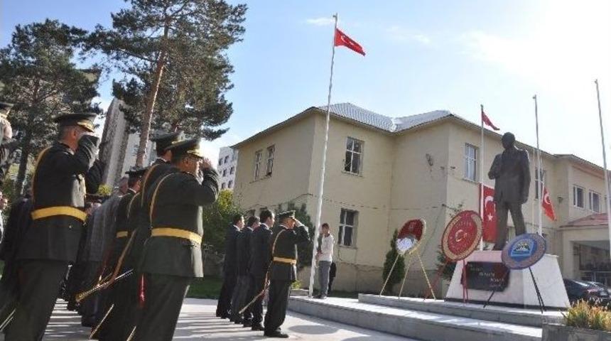 Tatvan&rsquo;da 29 Ekim Kutlamaları