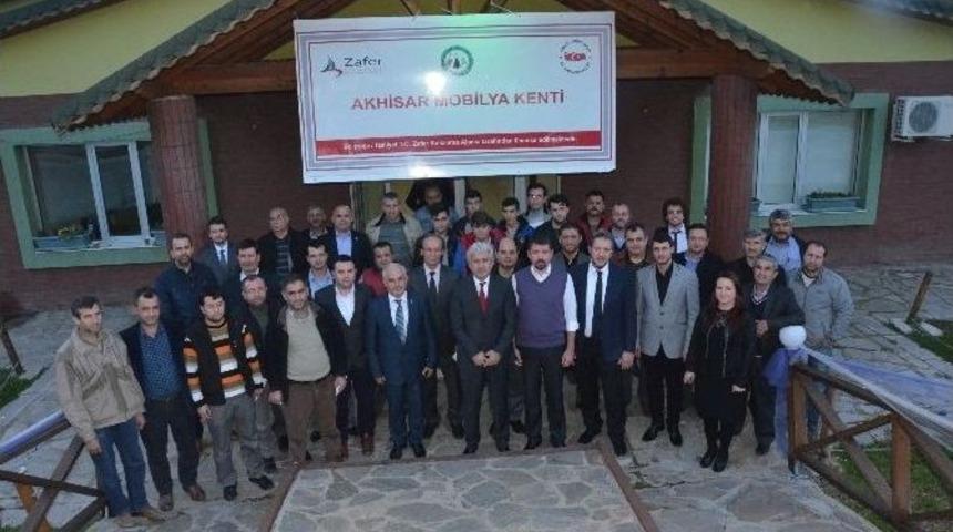 Mobilya Kenti Akhisar &Ccedil;alıştayı Verimli Ge&ccedil;ti