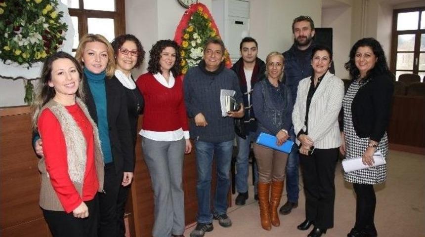 Urla Belediyesi&lsquo;nden Personeline Tiyatro Kursu