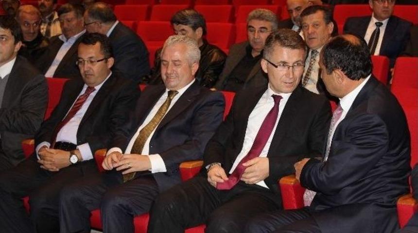 &rsquo;bor&ccedil;ların Yeniden Yapılandırılmasına İlişkin&rsquo; Kamuoyunu Bilgilendirme Toplantısı