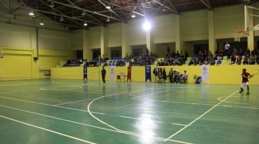 Şırnak&rsquo;ta İlk Kez Kort Tenisi Turnuvası D&uuml;zenlendi