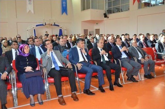 Vali Şahin Bafra’da Okul İdarecileri İle Toplantı Yaptı