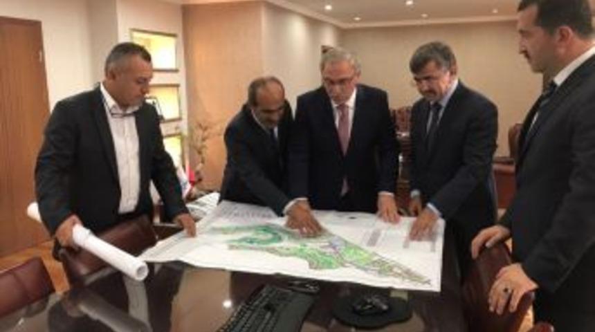 Niğde Belediye Başkanı Faruk Akdoğan, Ankara&rsquo;dan M&uuml;jdeyle D&ouml;nd&uuml;