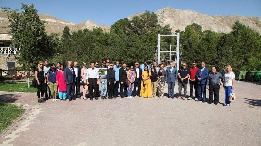 Yabancı Turist Kafilesi Sivas&rsquo;a Hayran Kaldı