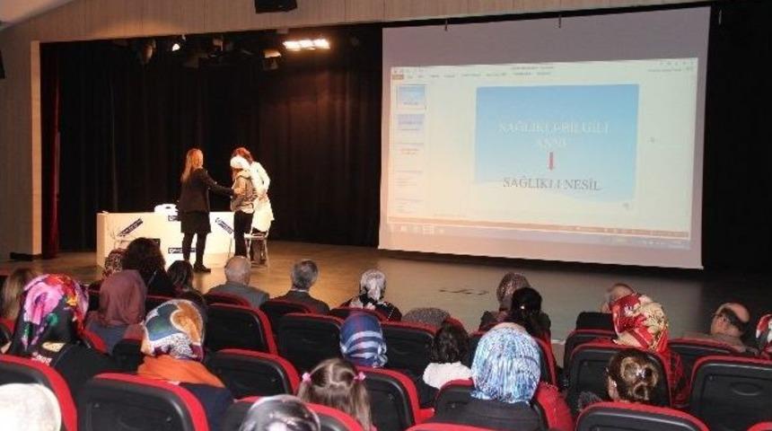Kağıthane&rsquo;de &ldquo;doktor Anneler&rdquo; Yetişiyor