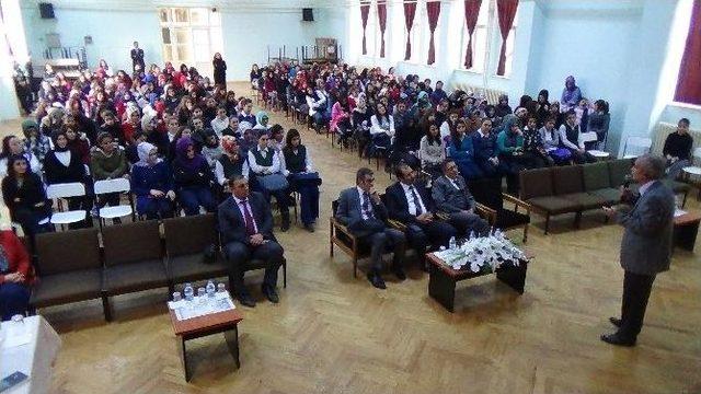 Gazeteci - Yazar Hikmet Köksal’dan Kariyer Günleri Söyleyişisi 2
