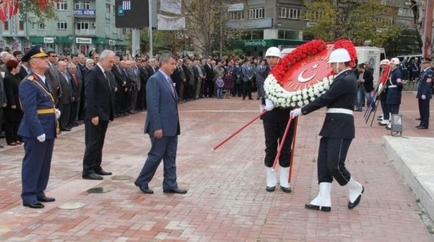 K&uuml;tahya&rsquo;da Cumhuriyet Bayramı Kutlamaları Başladı