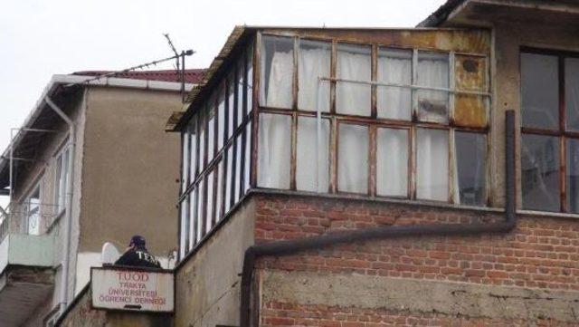 Edirne de Öğrenci Derneği’Nde Polis Araması 3
